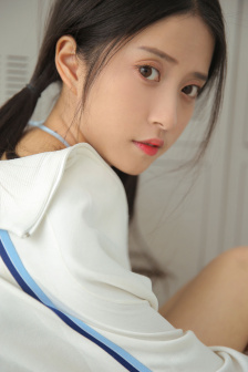 德井唯
